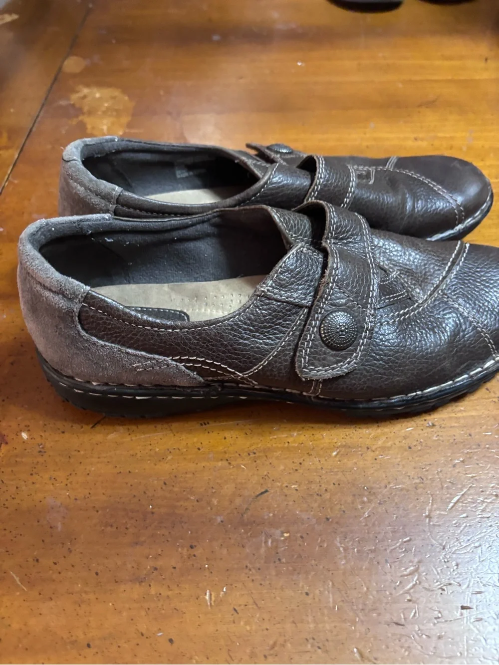 Earth Origins Women's Dark Brown Leather-Look Comfort Flats